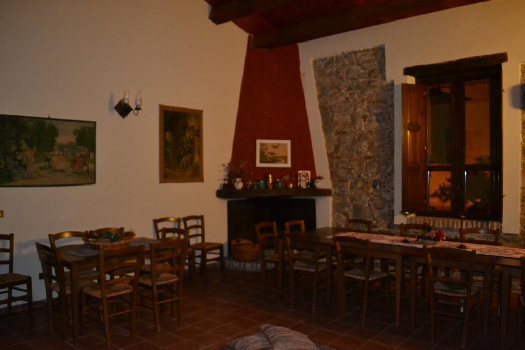 Agriturismo Malena Rossano Exterior foto