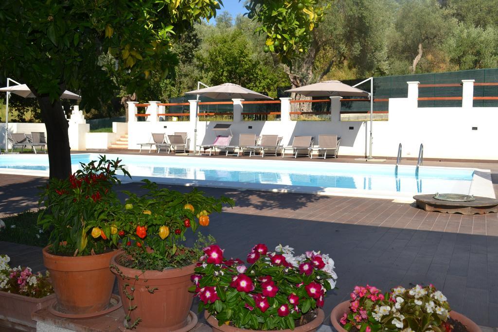 Agriturismo Malena Rossano Exterior foto