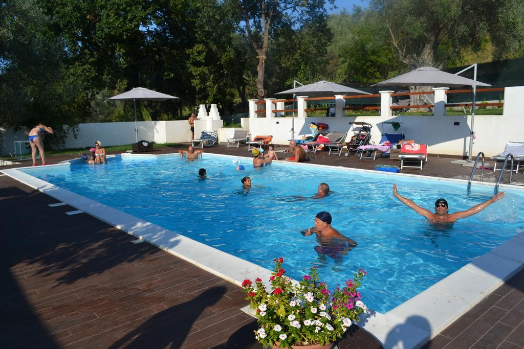Agriturismo Malena Rossano Exterior foto